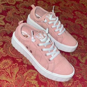 Roxy surf size 8 shoes